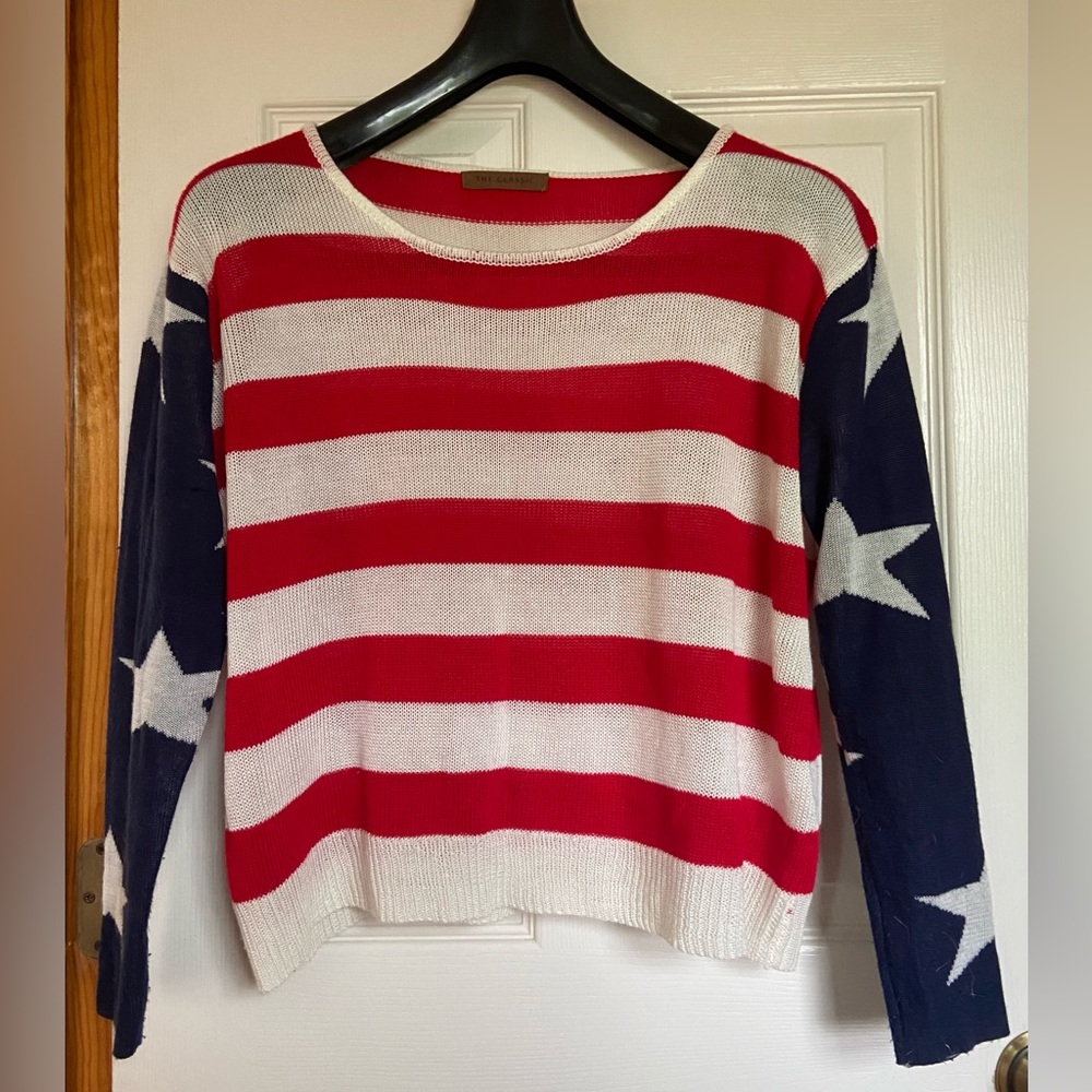 🇺🇸Red, White, and Navy Striped Sweater with Star Accents